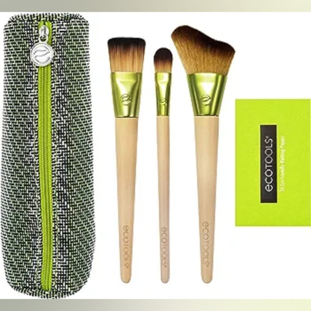EcoTools travel and Glow everyday must have brushes - Picture 3 of 6